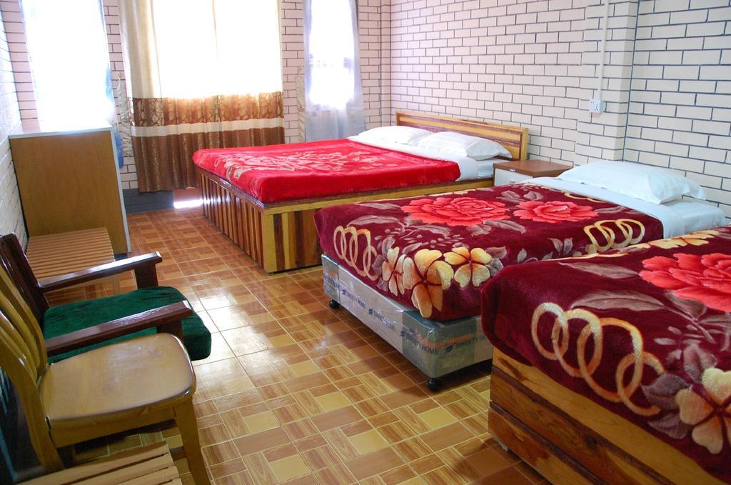 Hostel @ Golden