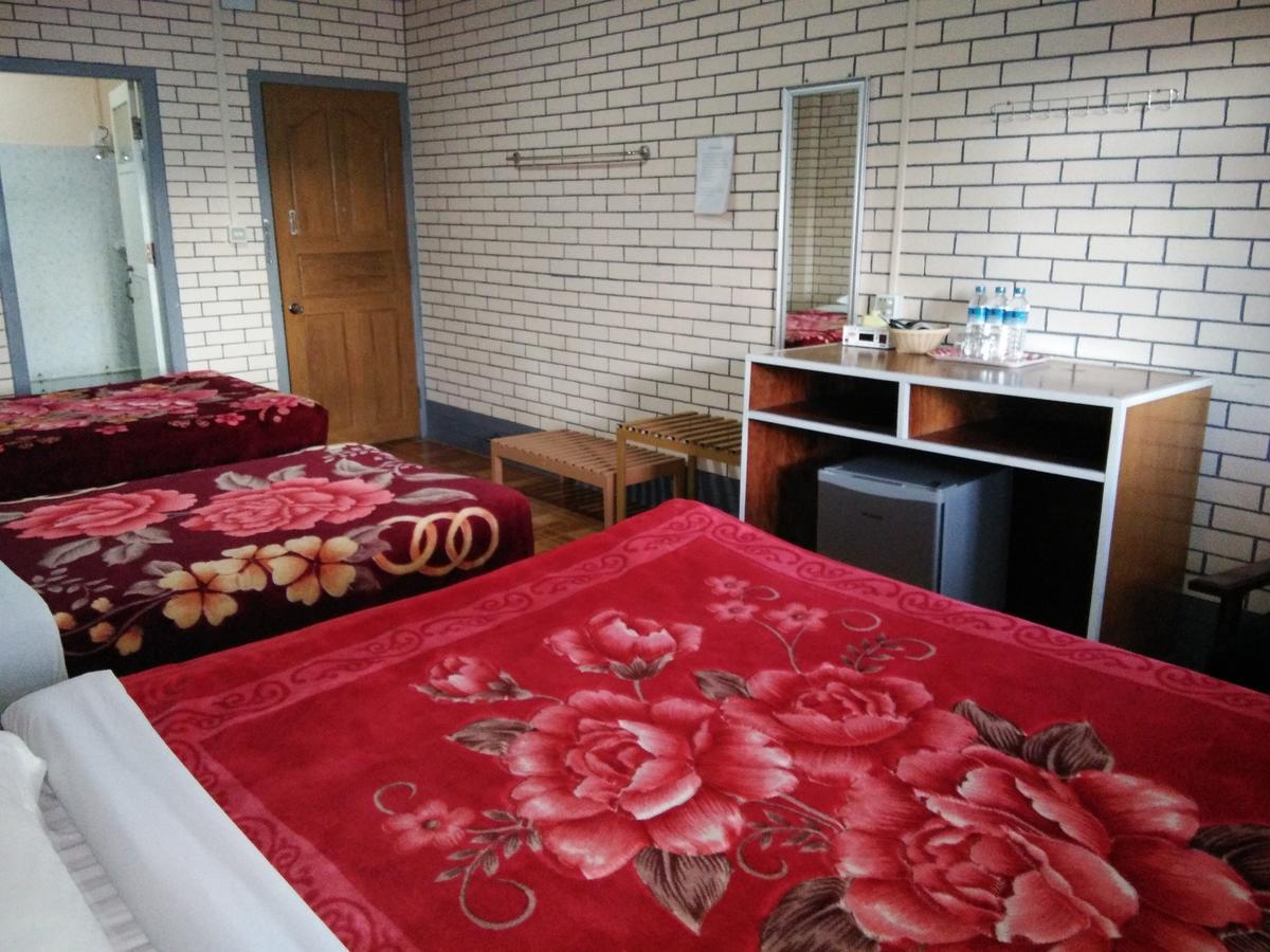 @ Golden Hostel