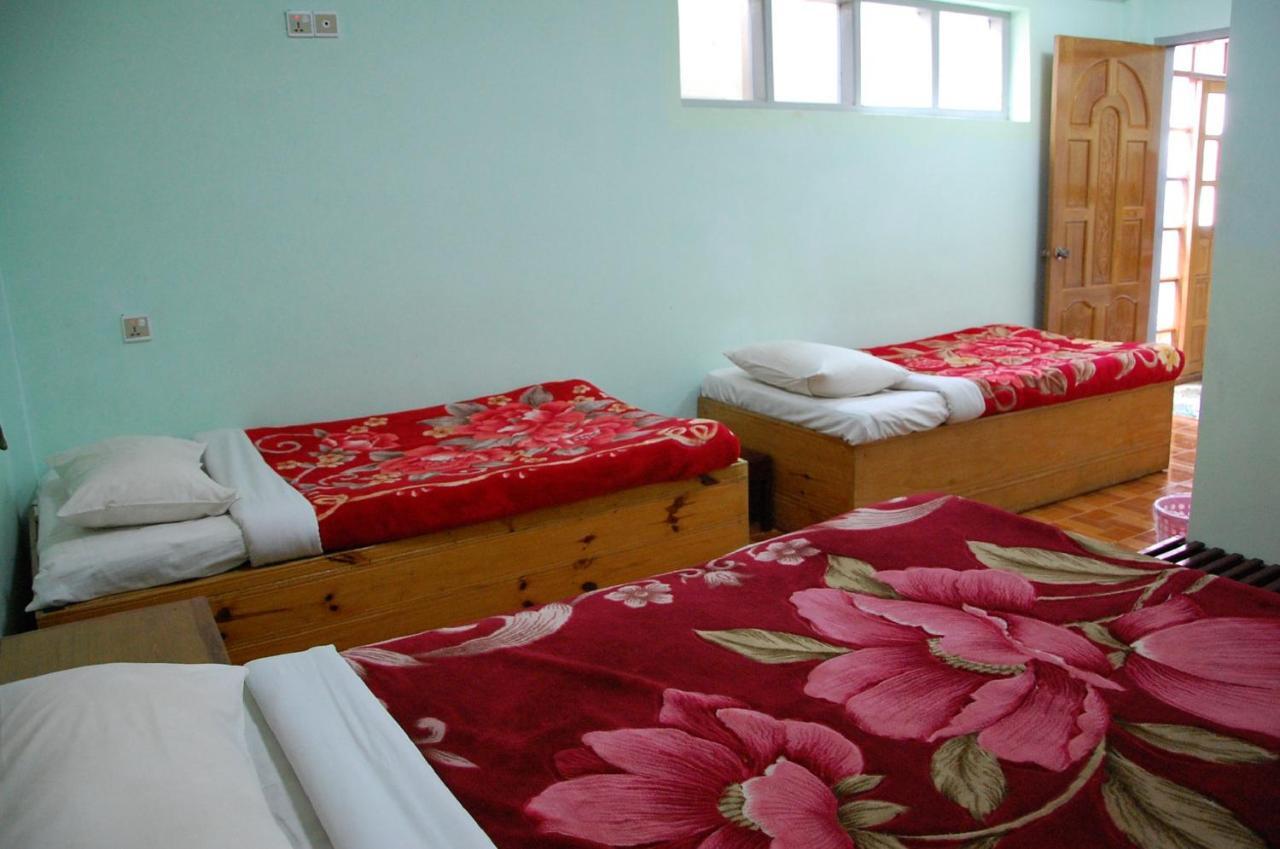 @ Golden Hostel